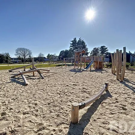 Domek alpejski De Standing 6 Pers - Piscine Chauffee - Proche - Wifi - Parking - Terrasse Privee - Fr-1-361-476 Jullouville-les-Pins